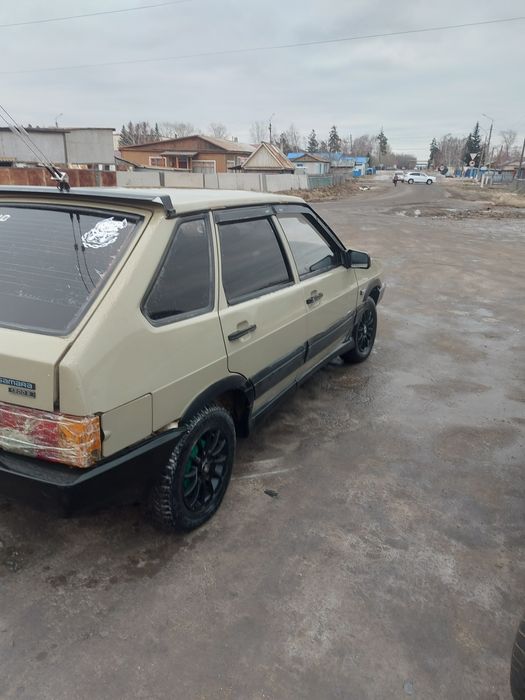 Продам ваз 2109.