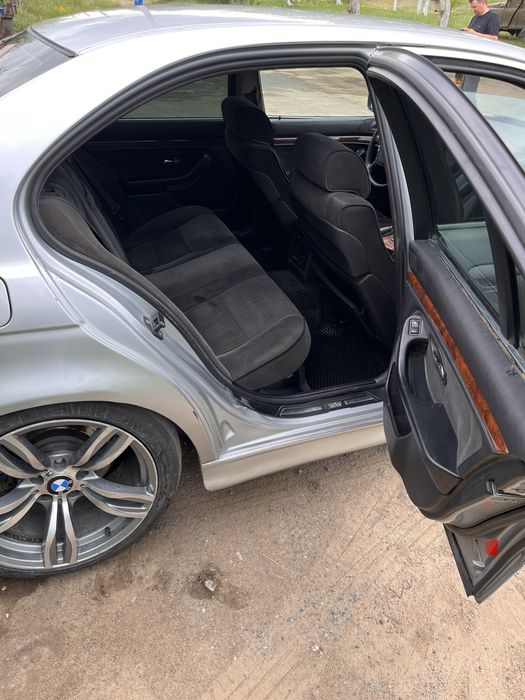 Продам BMW E39 можно обмен