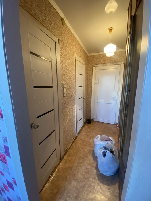 Продам 2х комн квартиру