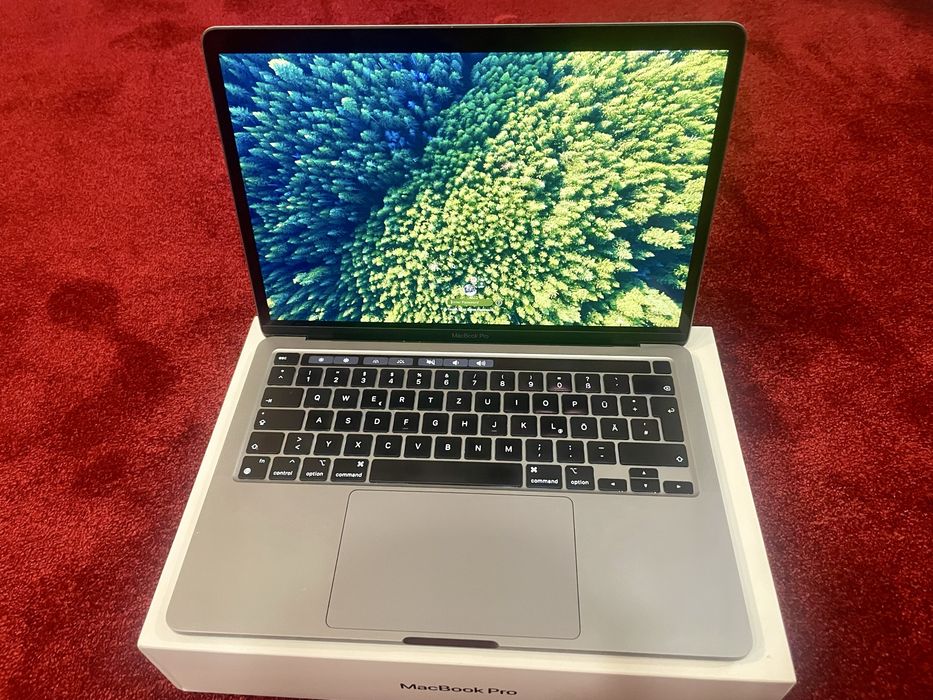Macbook Pro 13" M1, 16gb ram, 512 ssd impecabil 2021