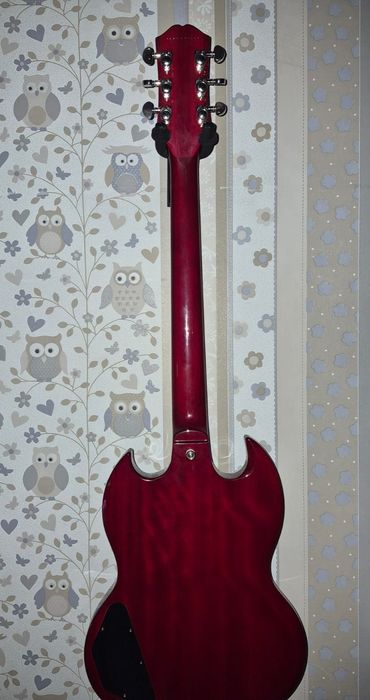 Элекрогиьара Epiphone SG