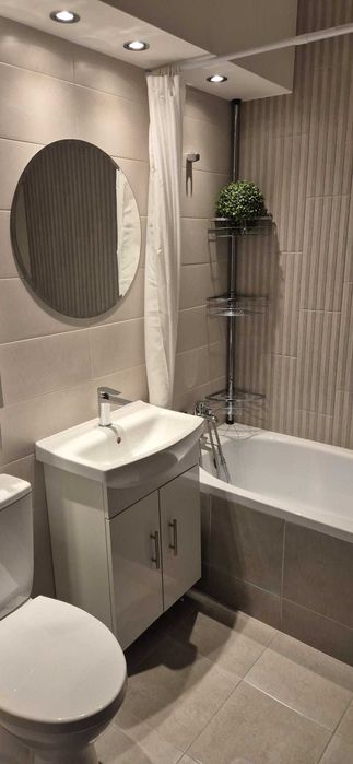 Apartament doua camere,modern,utilat si renovat.