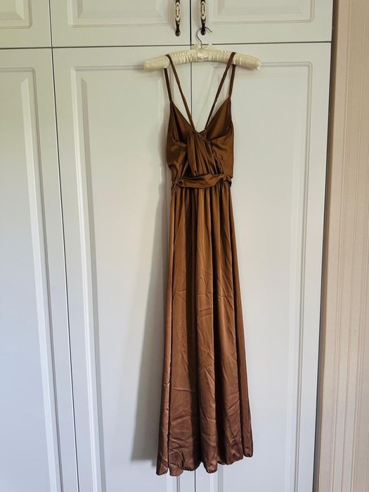 Rochie lunga , noua , eleganta masura S/M, cu cordon in talie