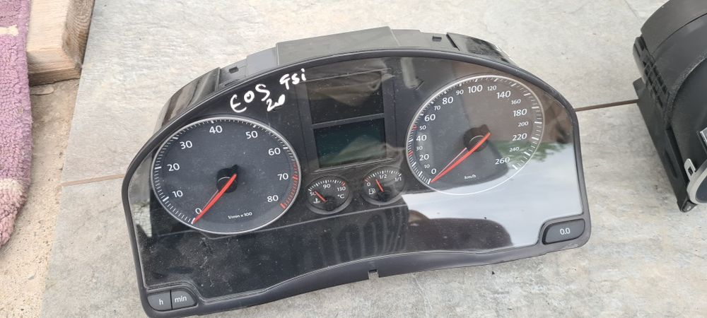 Ceasuri bord Audi A4B8,vw polo 9n3 facelift,golf 6, Eos