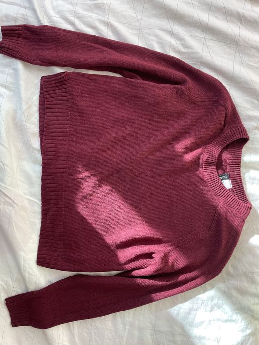 Стилен пуловер H&M