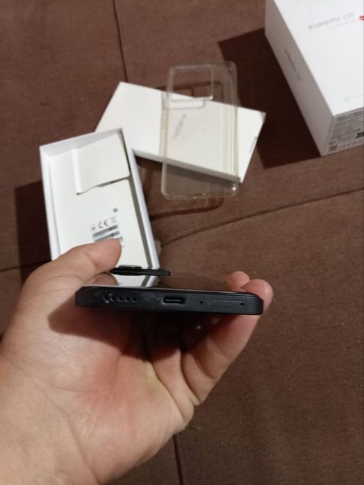 Xiaomi 13t 12-12/256g
