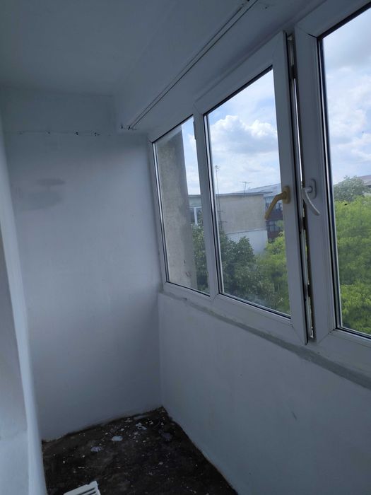 Vând Apartament 2 cam. Roșiorii de Vede