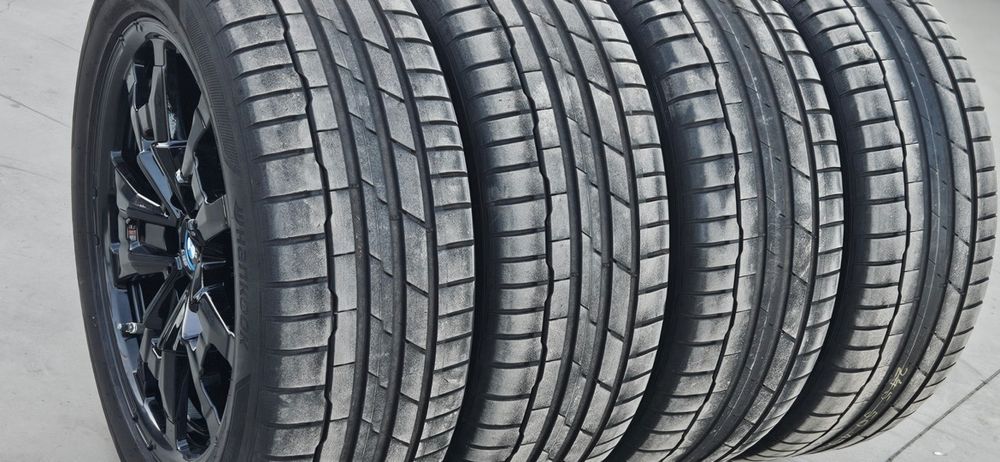 Jante BMW iX3 X3 G01 X4 G02 black edition 245 50 19 vara Hankook 2022