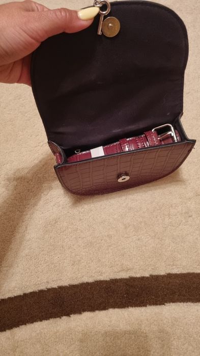 Дамска чанта малка