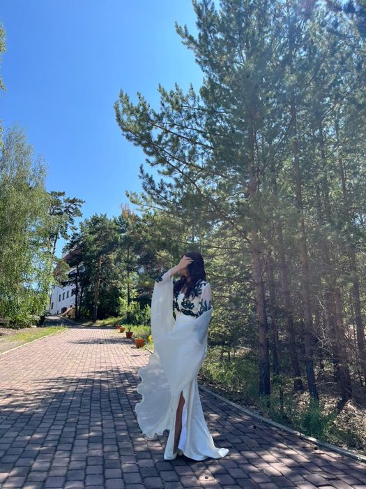 Продам платье на Узату