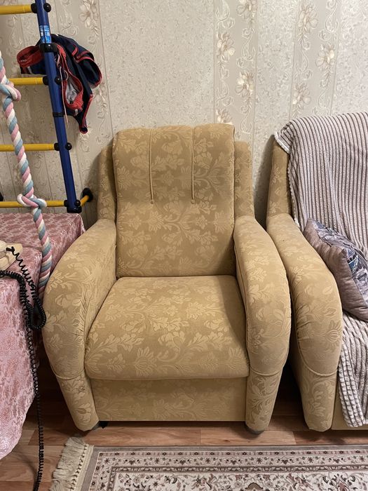 Продам кресло и диван