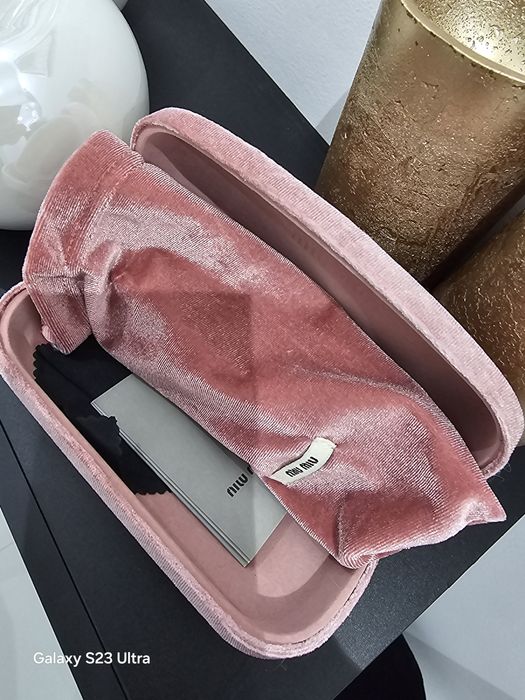 MUI MUI 80 € оргинал