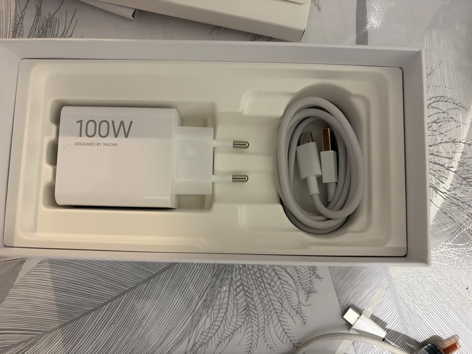 Redmi Note 15 pro +5G.  12/512