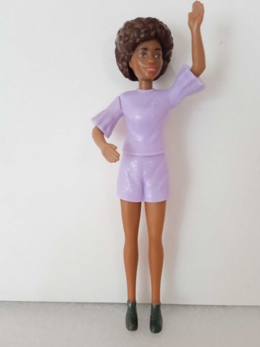 Кукла с музикалния механизъм (счупен крак)