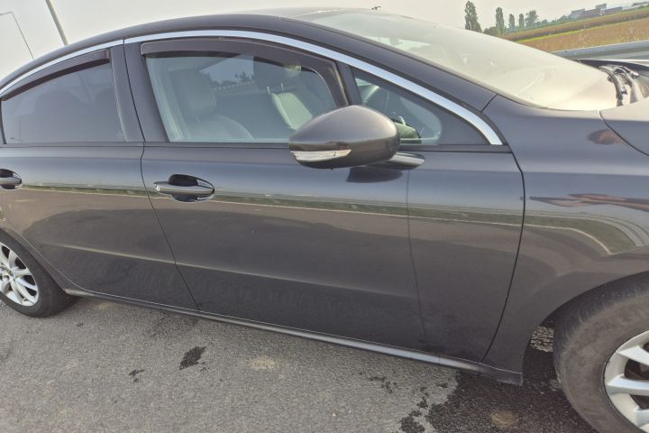 Aripa spate stanga Peugeot 508 prima generatie