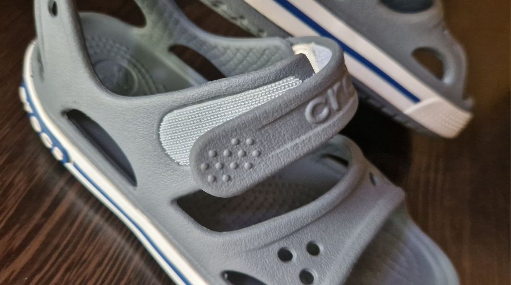 Сандалии Crocs б/у оригинал размер:27(17.5 см)