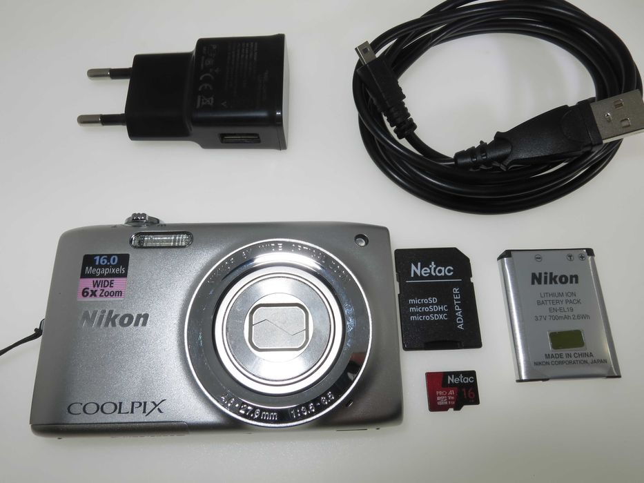 Nikon Coolpix S2700 ултра тънък компактен фотоапарат, дигитална цифрова камера като НОВА - 16 мегапискела, 6х оптичен зум, тествана и работи отлично