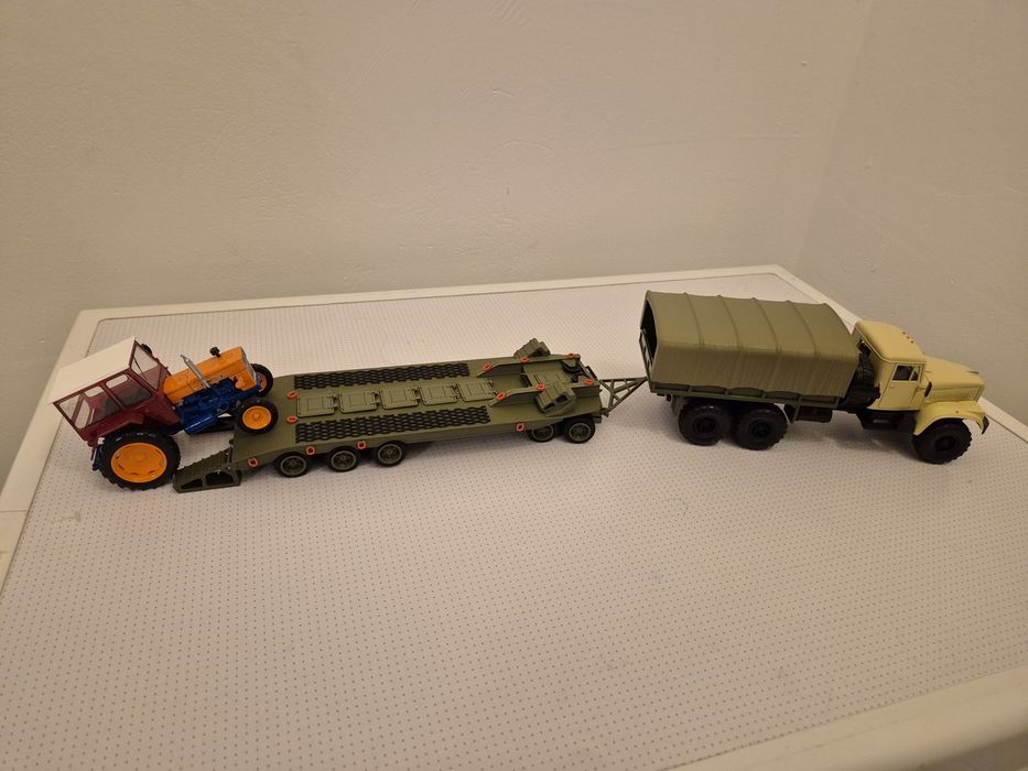 Macheta Trailer P50 5 axe Scara 1/43