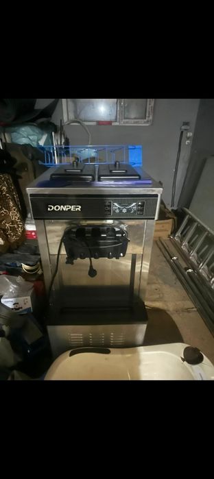 Продаётся аппарат для мороженного