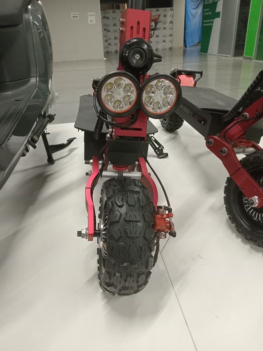 Продам Электросамакат 2400w