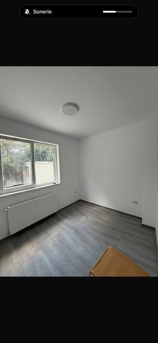 Închiriez spatiu comercial, pe Str Tineretului