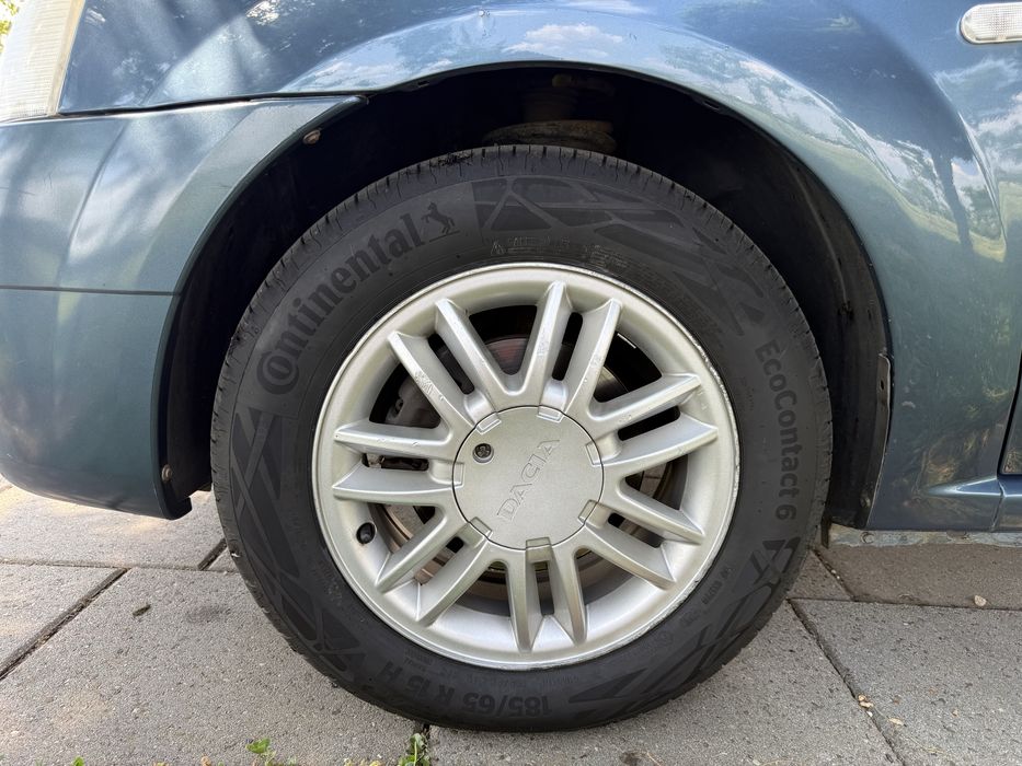 Dacia Logan LAUREATE 1.6 16 V 105 cp