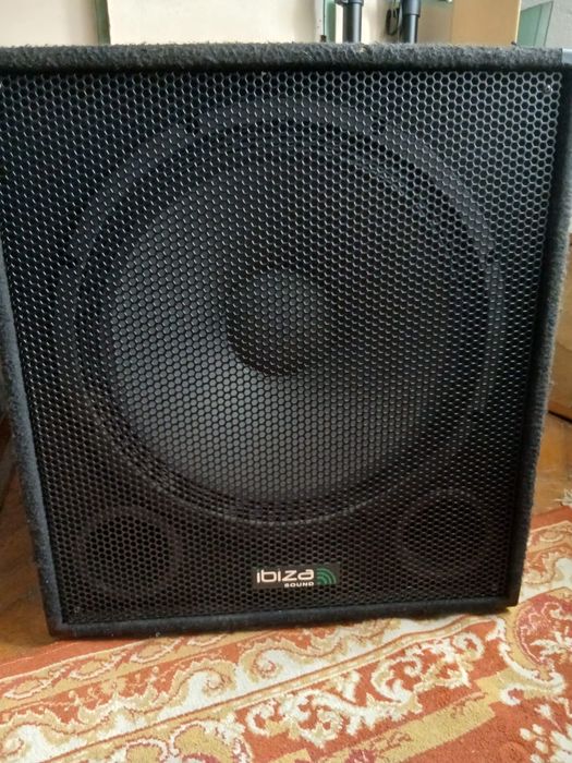 Vând subwoofer activ ibiza 18