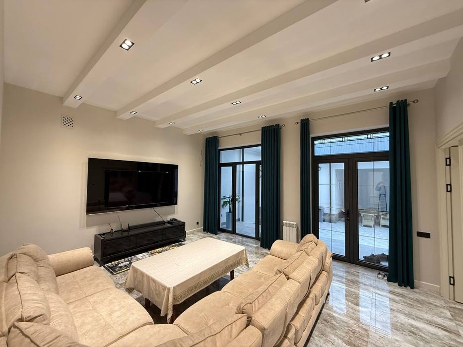 Срочно Сдаётся Евро-Дом Под Офис или жилья