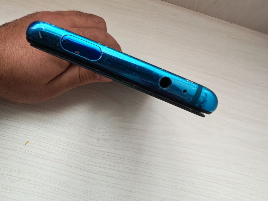 Mi 9T sotiladi karopka dakumenti yuqolib ketgan aybi shu rasmda kursat