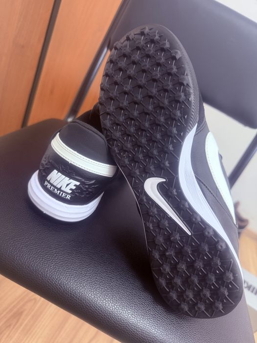 Сороконожка Nike