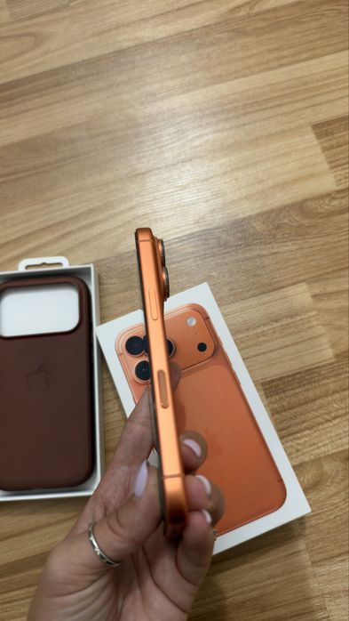 Apple iPhone 17 Pro Max 256 GB cosmic orange
