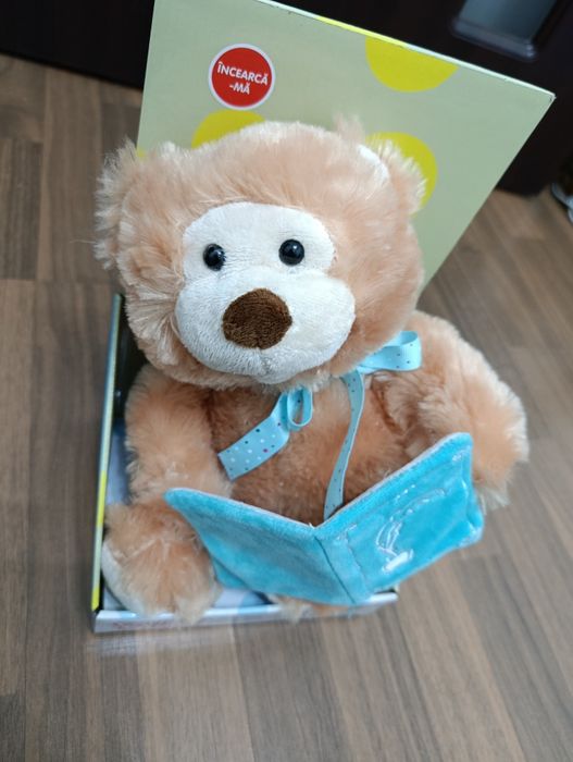 Ursuleț de pluș interactiv  – Spune Povești