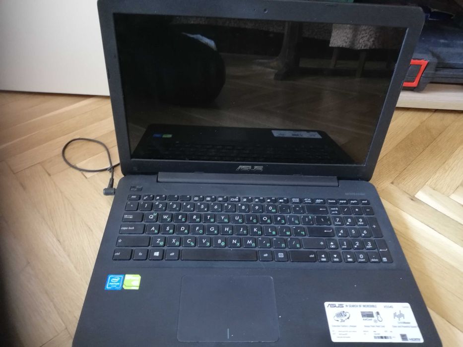 Лаптоп Asus X555SJ