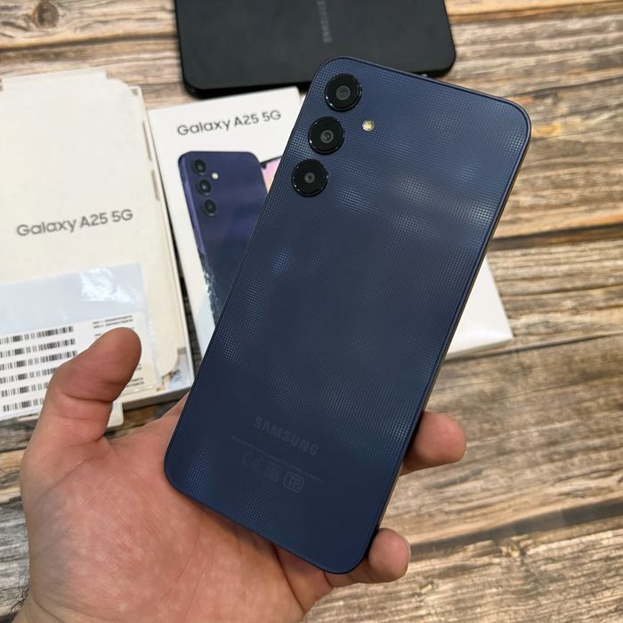 Samsung A25 5G/256GB/Полный комлект