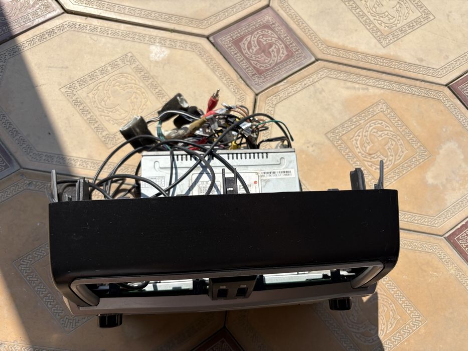 Продается Магнитафон для прадо