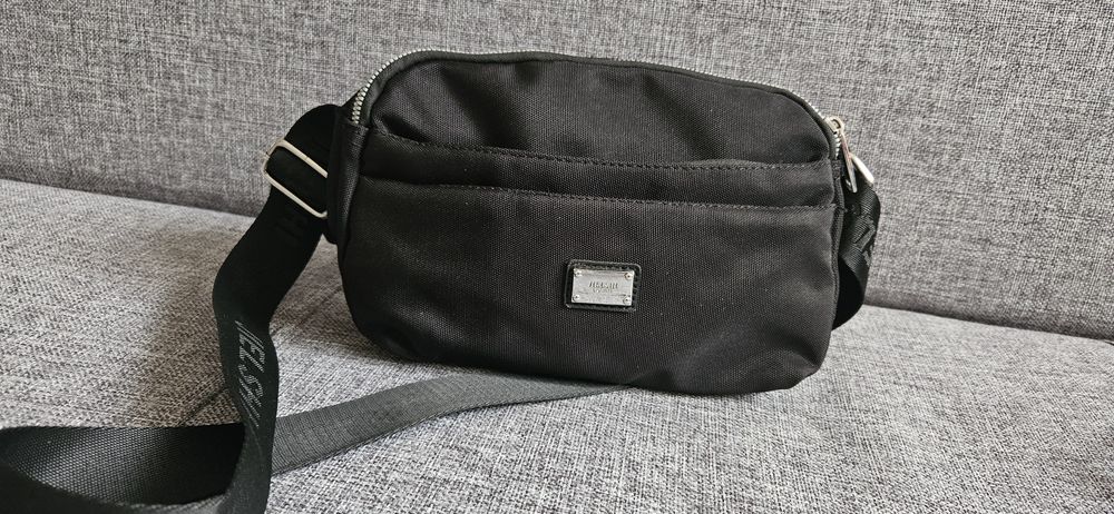 Продам сумки в отличном состоянии