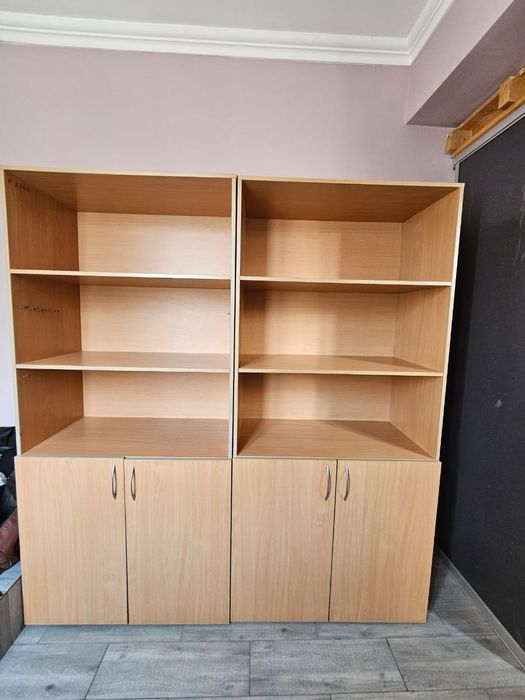 Срочно продам шкаф офисный