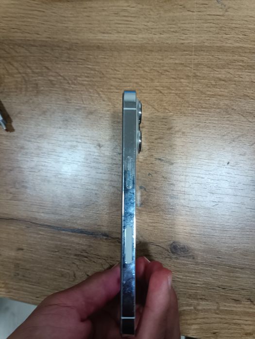 Iphone 13 pro edial