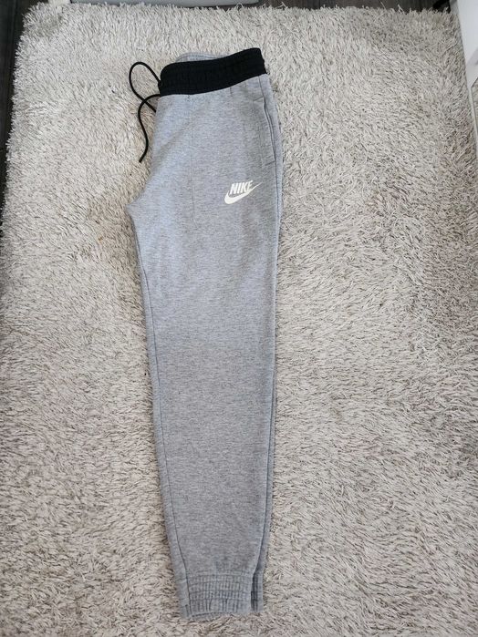 Спортен екип Nike