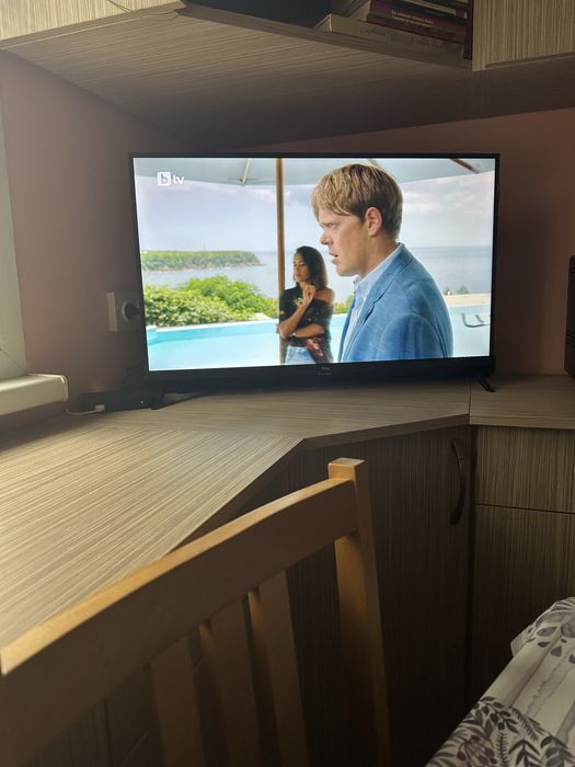 TCL 32 инча QLED smart телевизор