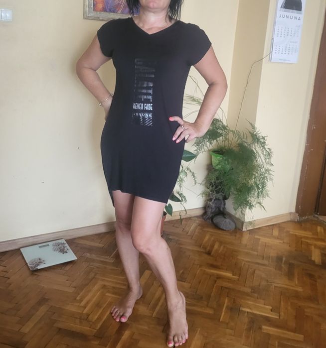 Черна рокля Юнона