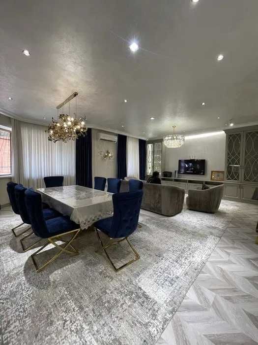 ;Яккасарай‼️3ком квартира 134м2 кирпич Автор проект 8роддом