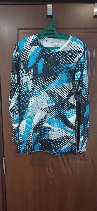 Спортен комплект бързосъхнещ.