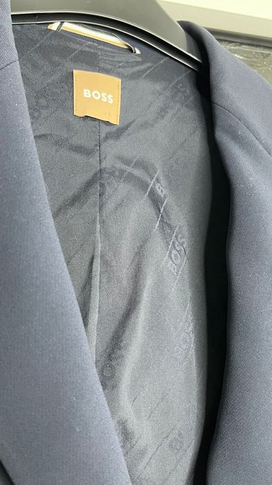 Сако HUGO BOSS, р-р S, оригинално