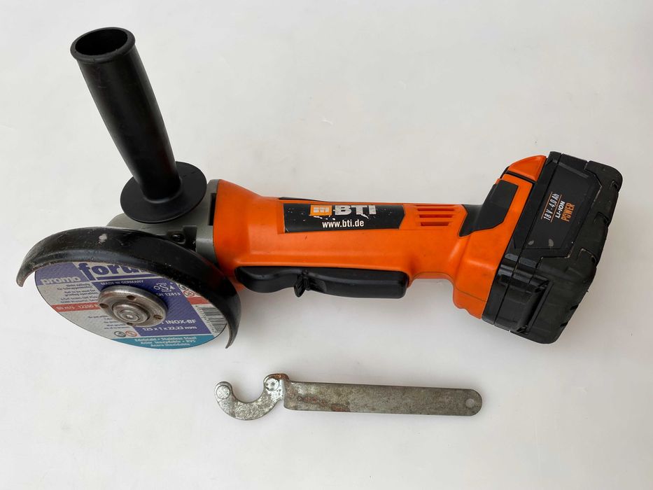 BTi A18BS и BTi A18WKS - Акумулаторен винтоверт и ъглошлайф 2x18V 4.0A