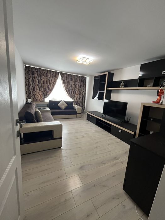 Apartament de inchiriat cu 2 camere.
