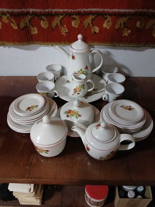 Продам Чайно-столовый сервиз ГДР