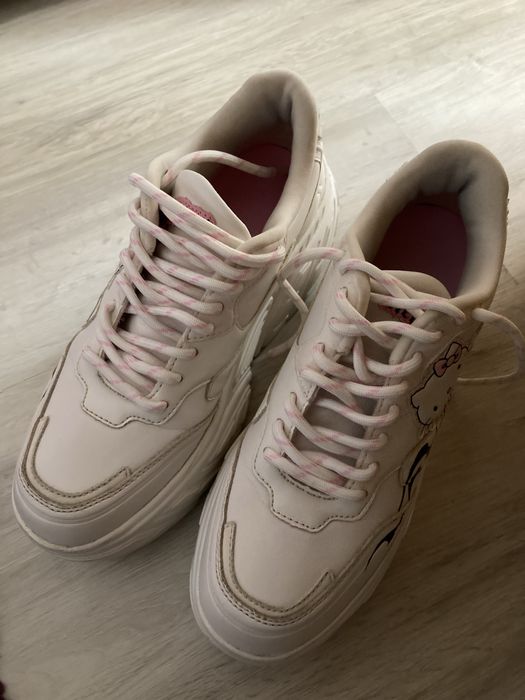 Adidasi Hello Kitty