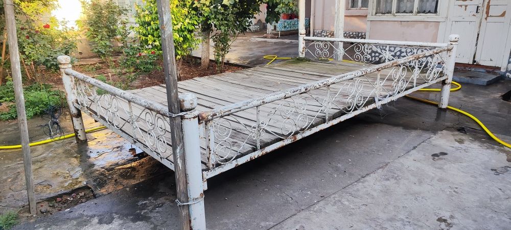 Каравот ховли учун