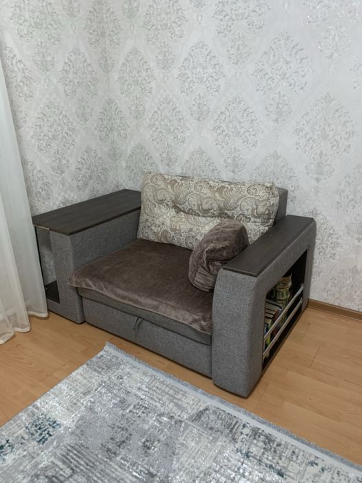 Продам угловой диван